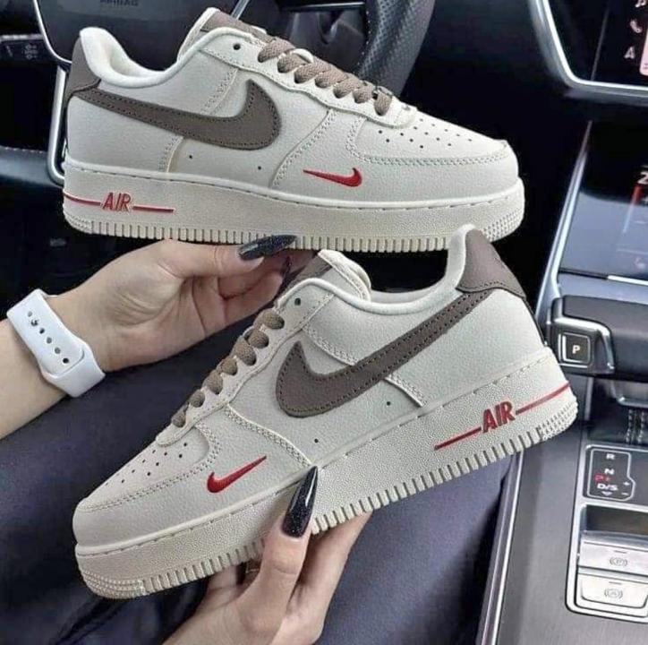 Nik.e Airforce 1 Coffee Milk
