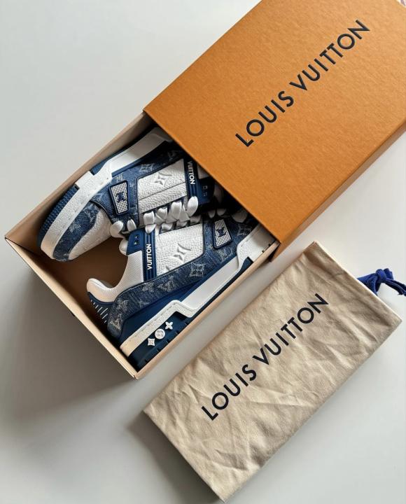 Loui.s Vuitton Trainer Blue