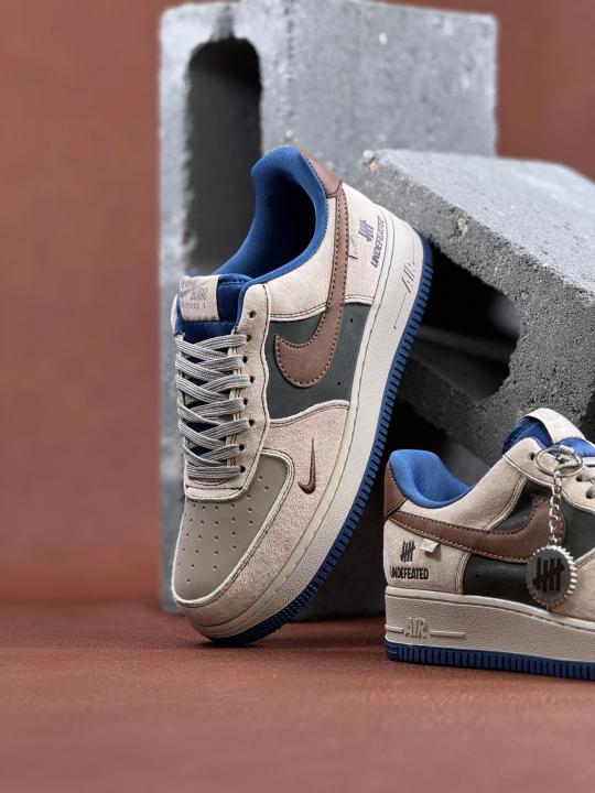 Nik.e Airforce 1 X Undefeted Custom Brown Bue