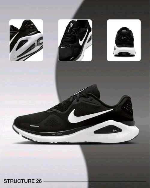 nikee structure 26 black white