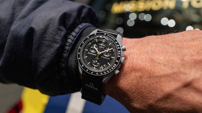 Swatch Omega x Moon Mission To The  Moon Black - New Speedmaster Neavy Gray - Black Moonswatch