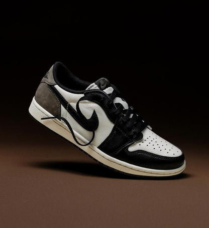 Nik.e Air Jordan 1 Low Mocha Semi UA