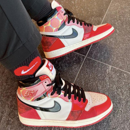 Nik.e Air Jordan 1 High Spiderverse