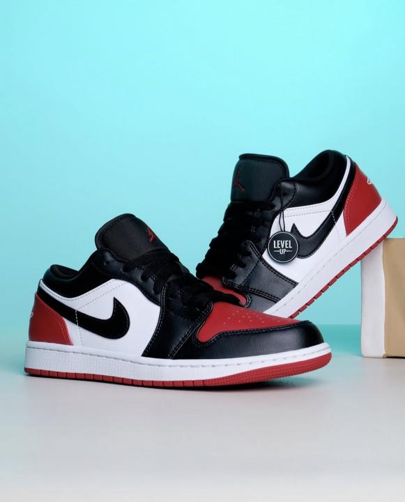 Nik.e Air Jordan 1 Low Bred 2.0