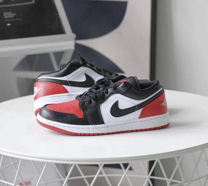 Nik.e Air Jordan 1 Low Bred 2.0