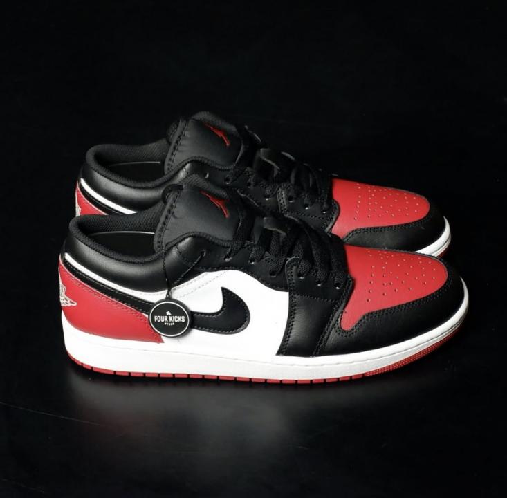 Nik.e Air Jordan 1 Low Bred 2.0