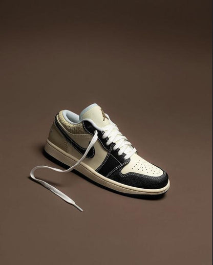 Nik.e Air Jordan 1 Low SE Coconut Milk