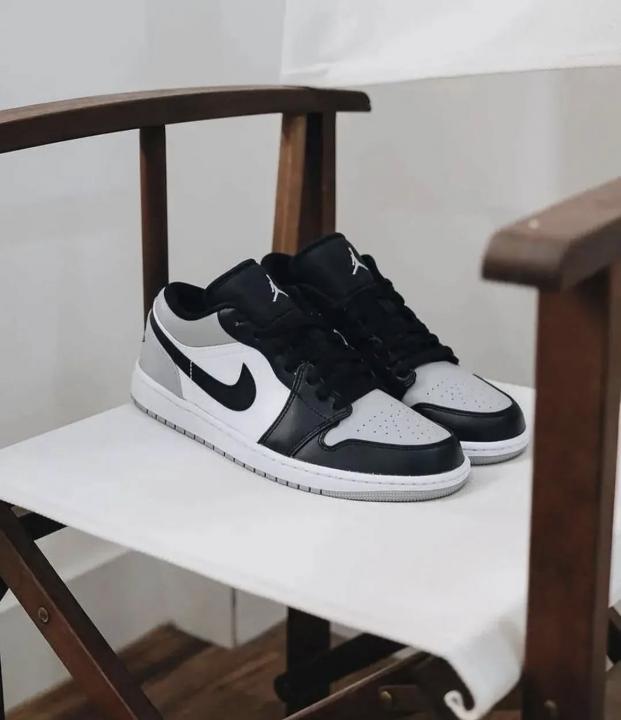 Nik.e Air Jordan 1 Low Shadow Toe