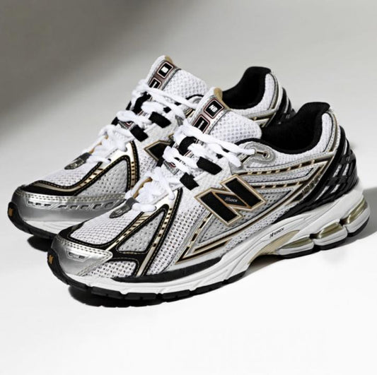New Balanc.e 1906R Metallic Gold
