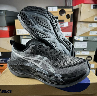 Asic.s SuperBlast 2 Black