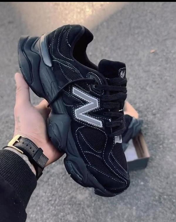 New Balanc.e 9060 Black