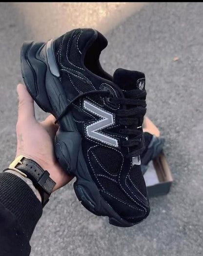 New Balanc.e 9060 Black