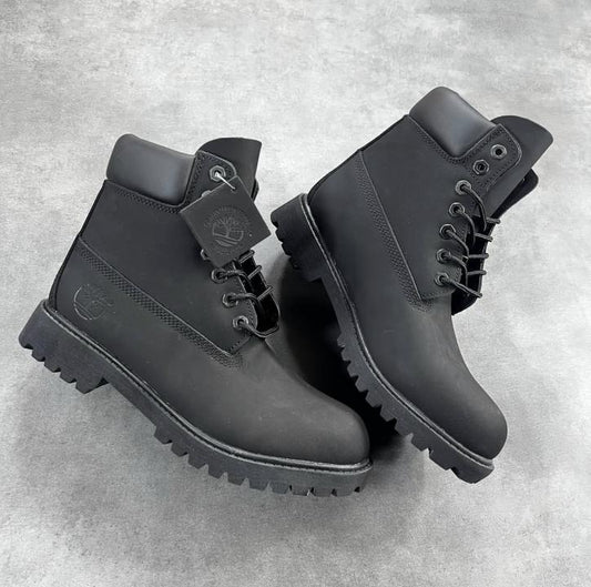 Timberland Suede Boots Black