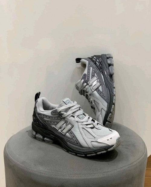 NewBalance 1906R DriftWood Dark Mushroom Running Shoes