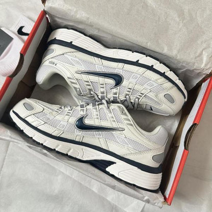 Nik.e P 6000 White Obsidian Navy