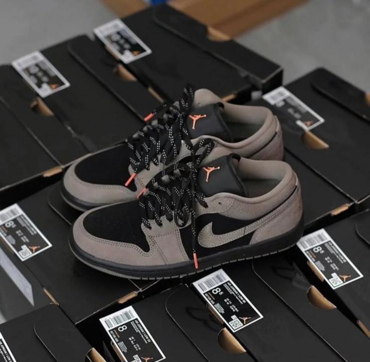 Nik.e Air Jordan 1 Low SE Olive Grey