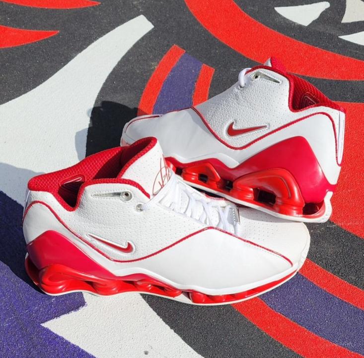 Nik.e Shox VC 2 White Red
