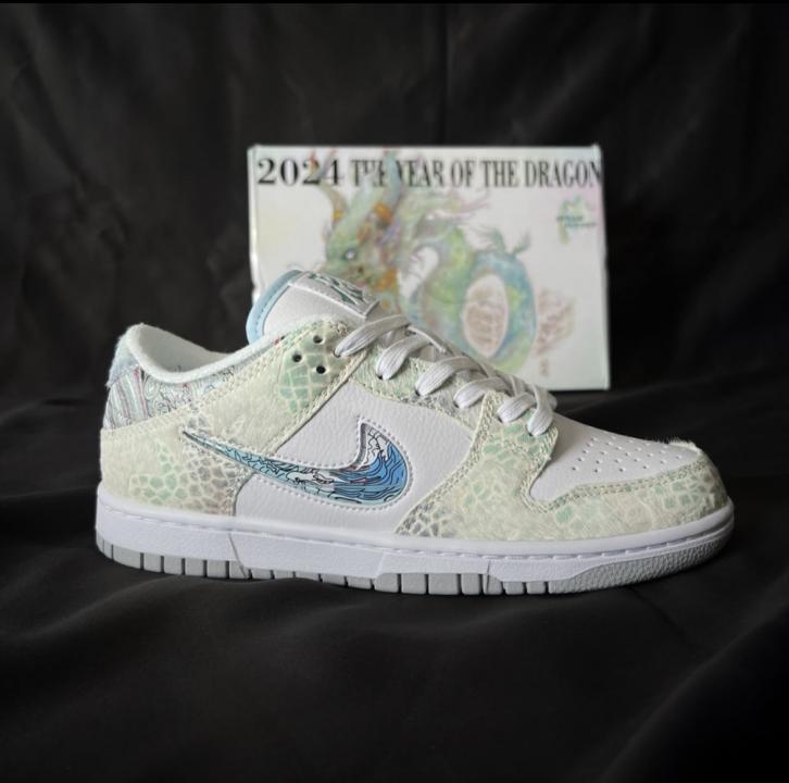 Nik.e Dunk Low Year Of The Dragon Steam Puppet