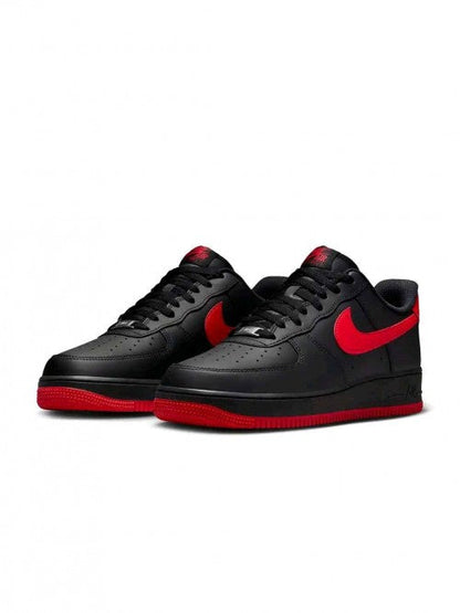 nikee Airforce 1 university Red black