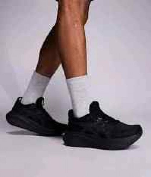 asic.s Gel nimbus 27 all black