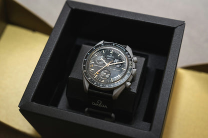 Swatch Omega x Moon Mission To The  Moon Black - New Speedmaster Neavy Gray - Black Moonswatch