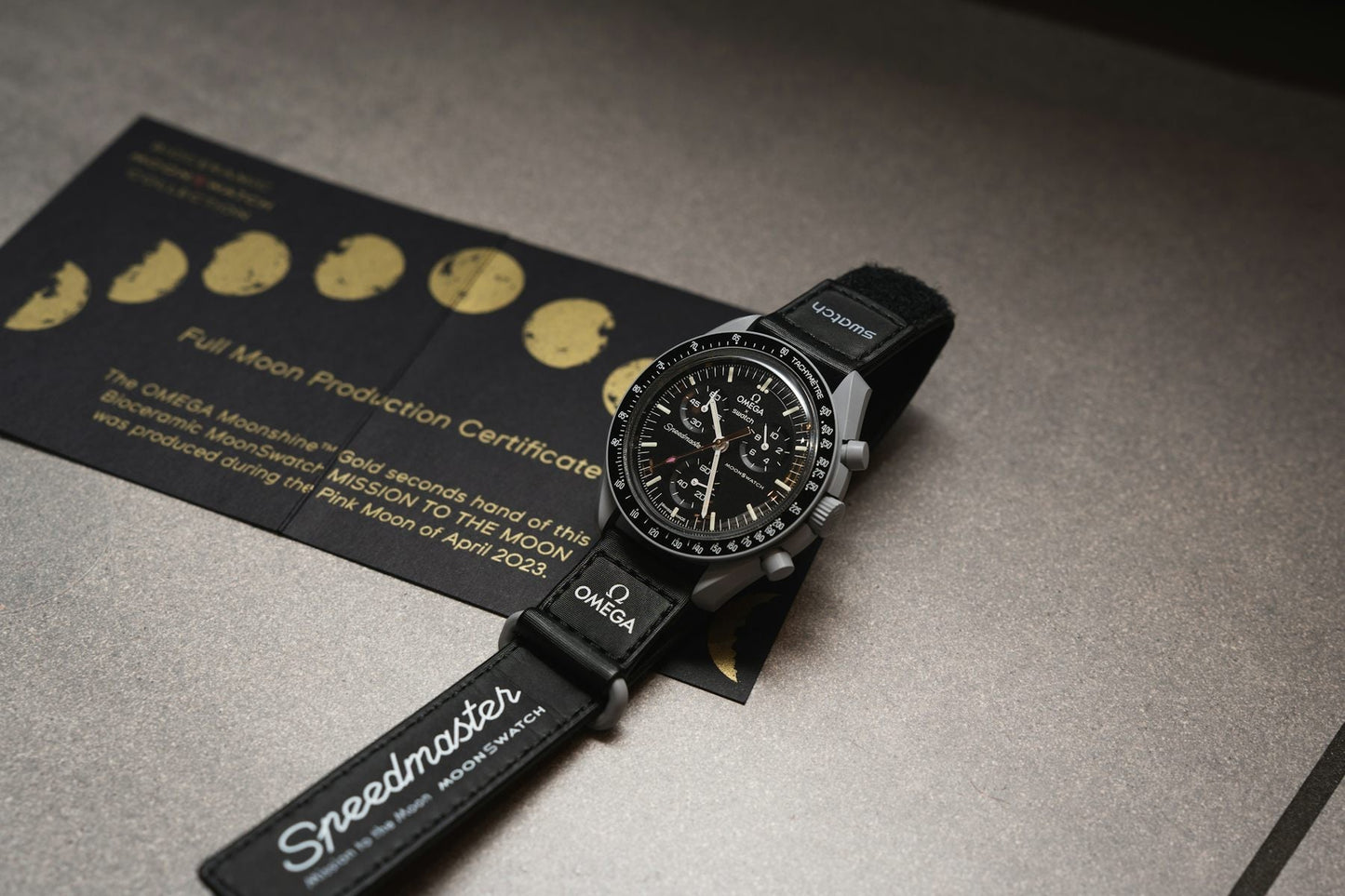 Swatch Omega x Moon Mission To The  Moon Black - New Speedmaster Neavy Gray - Black Moonswatch