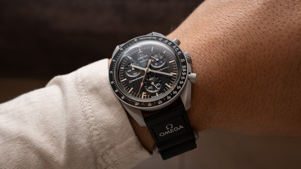 Swatch Omega x Moon Mission To The  Moon Black - New Speedmaster Neavy Gray - Black Moonswatch