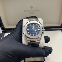 Pate_k Phillip_e Nautilus Silver Metal Quartz Watch
