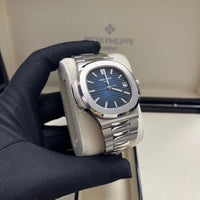 Pate_k Phillip_e Nautilus Silver Metal Quartz Watch
